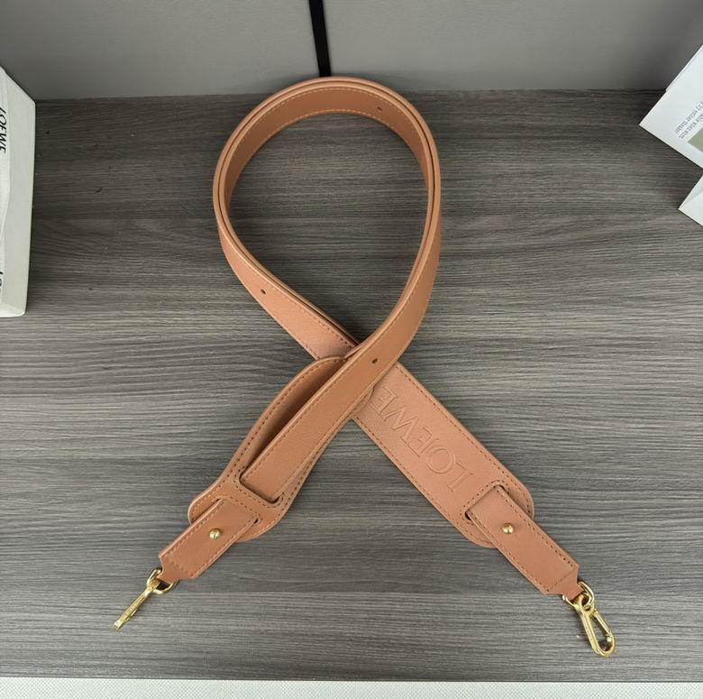 652436 143X4.5cm SS 5