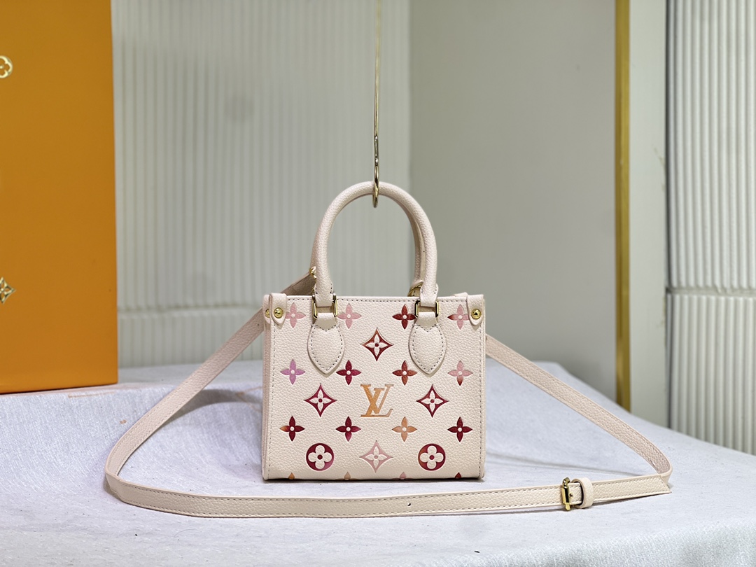On M47115 18x15x8.5cm ss