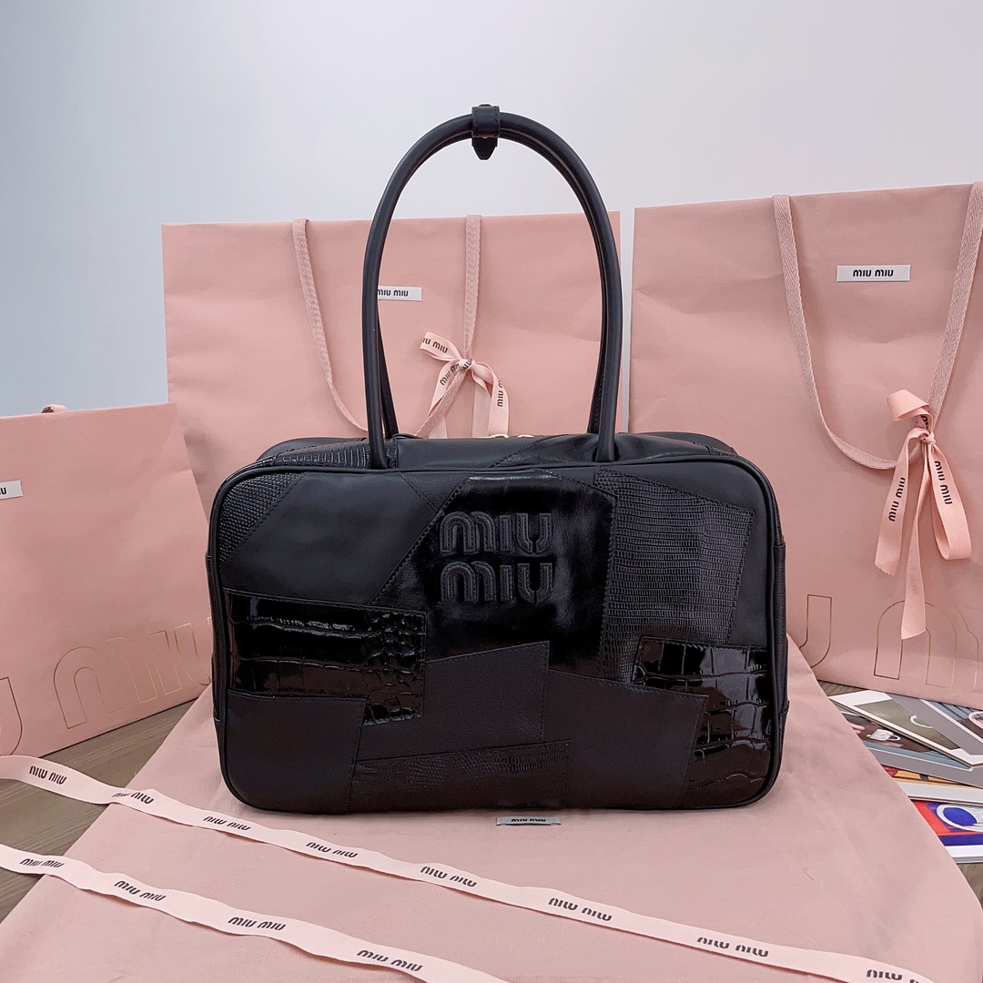 5BB117 34X23X12cm SF 2色