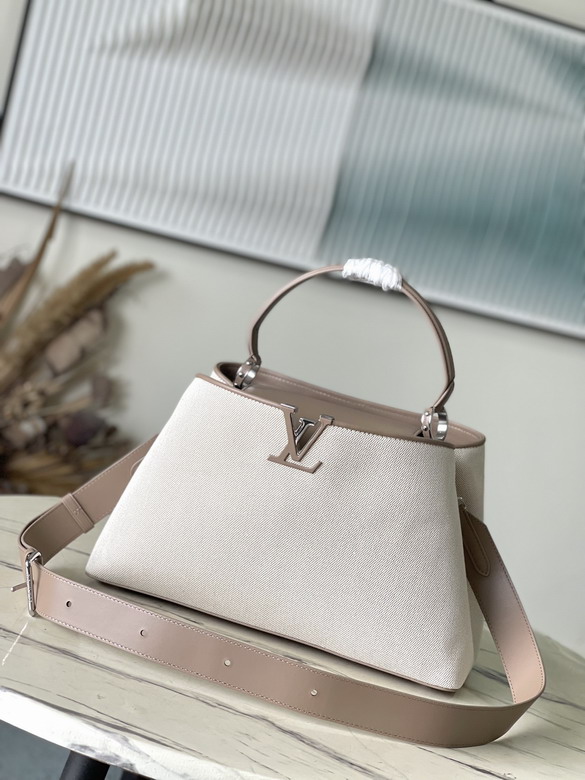 Cap M24619 38x23x16cm gf