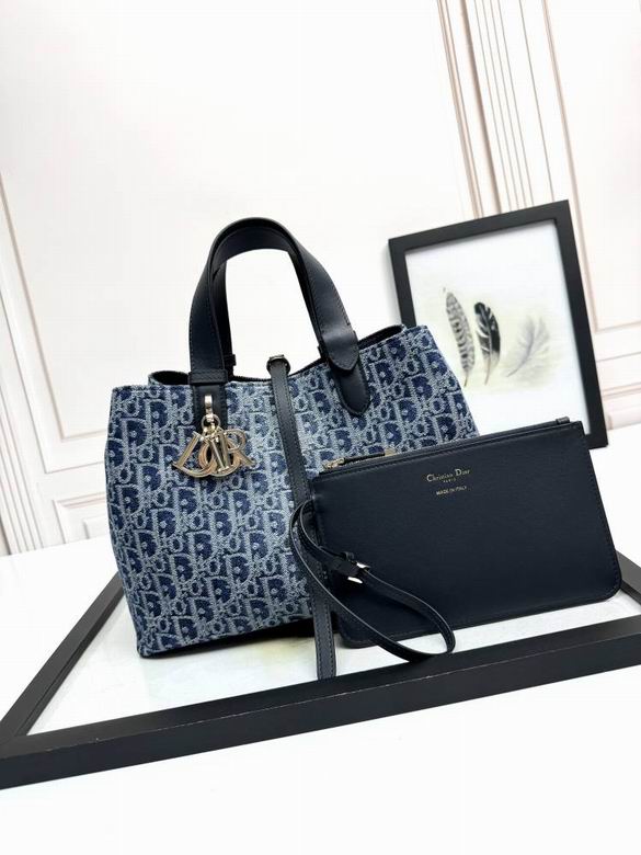 Toujours D2821 28.5X21.5X17cm YG