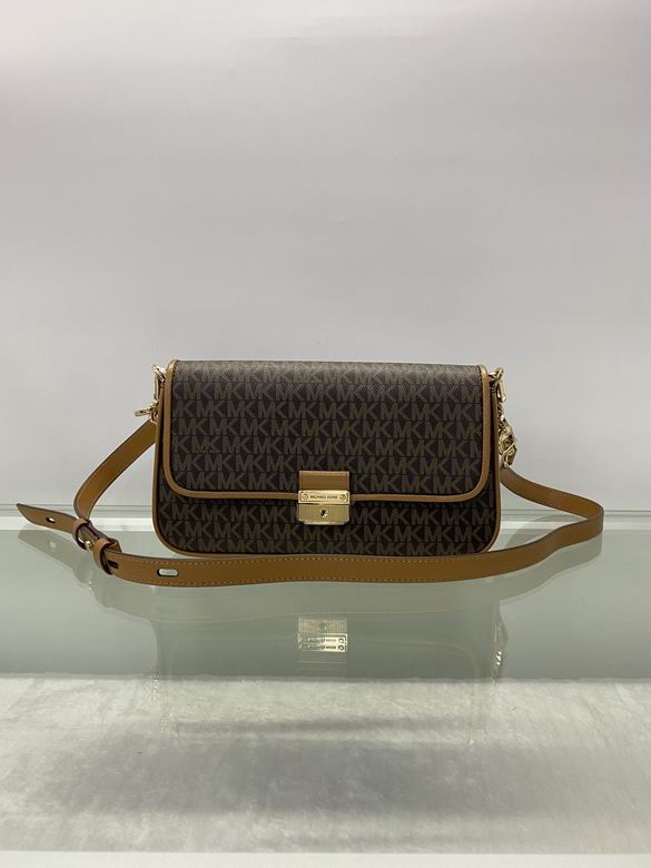 Bradshaw 26X14X4cm 082306 EY 3