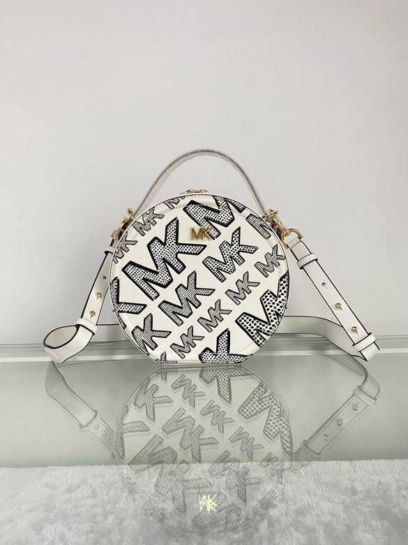 Delaney 21X20X8cm 091107 DY 1