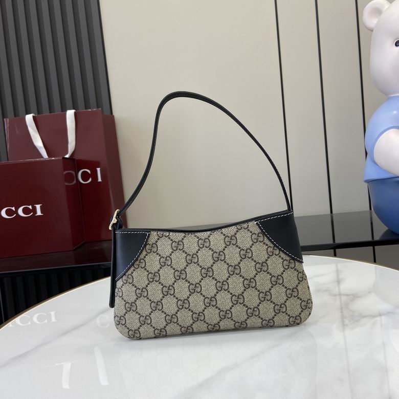 820696 23X13X2cm YG