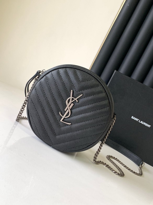 YSL 610436 17x17x5.5cm 8D