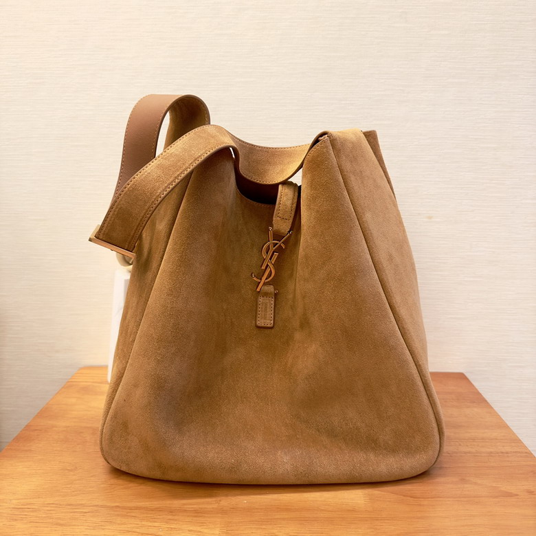 YSL 753837 30x31x13cm 8D1