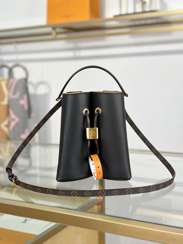 M13843 21X21X16cm YG