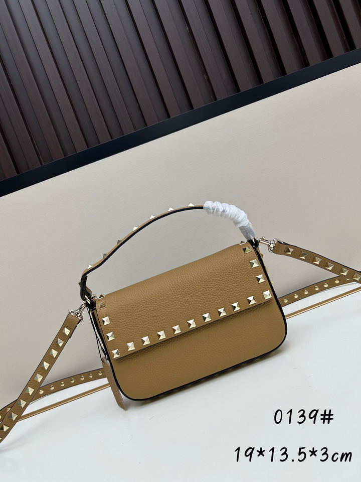 Val 0139 19x13.5x3cm jj6