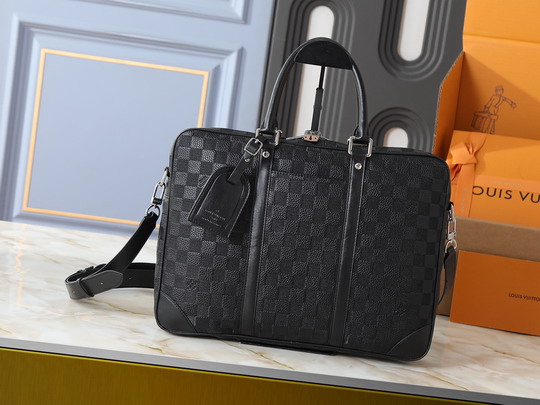 Voyage M46457 36.5x27.5x6cm ss1
