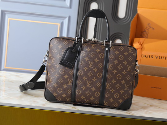 Voyage M46457 36.5x27.5x6cm ss3