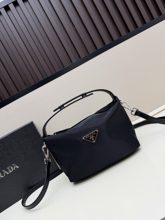 Prada 2636 23x13x11cm ss1