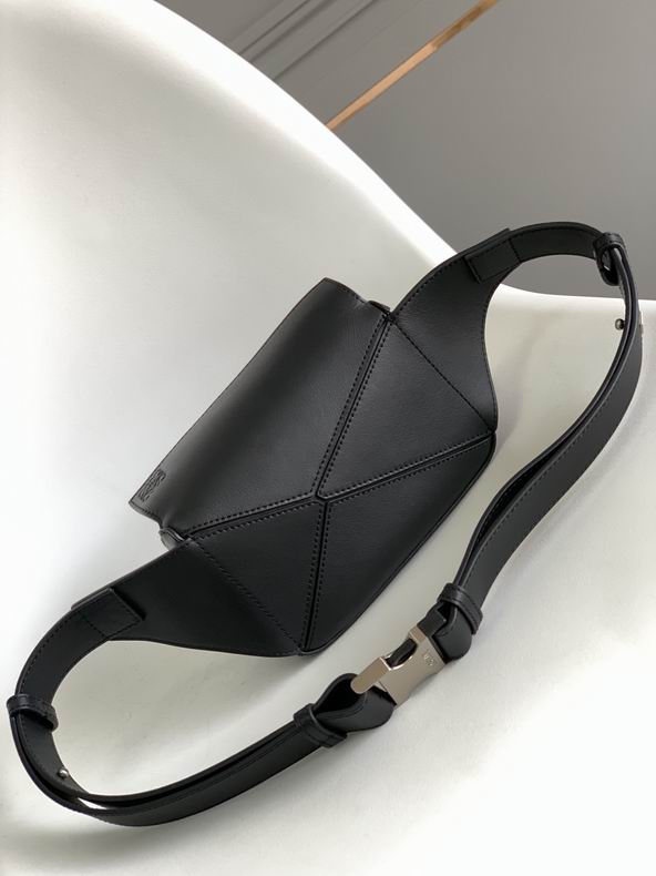 Loewe 腰包 原单