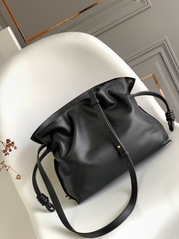 Loewe 10856 30x24.5x10.5cm ss29