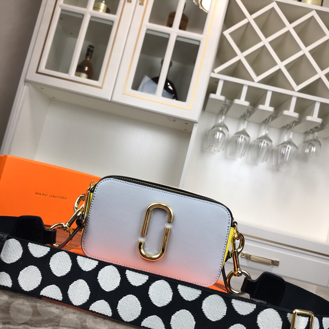 Marc Jacobs 0500 22x13x8cm cd32