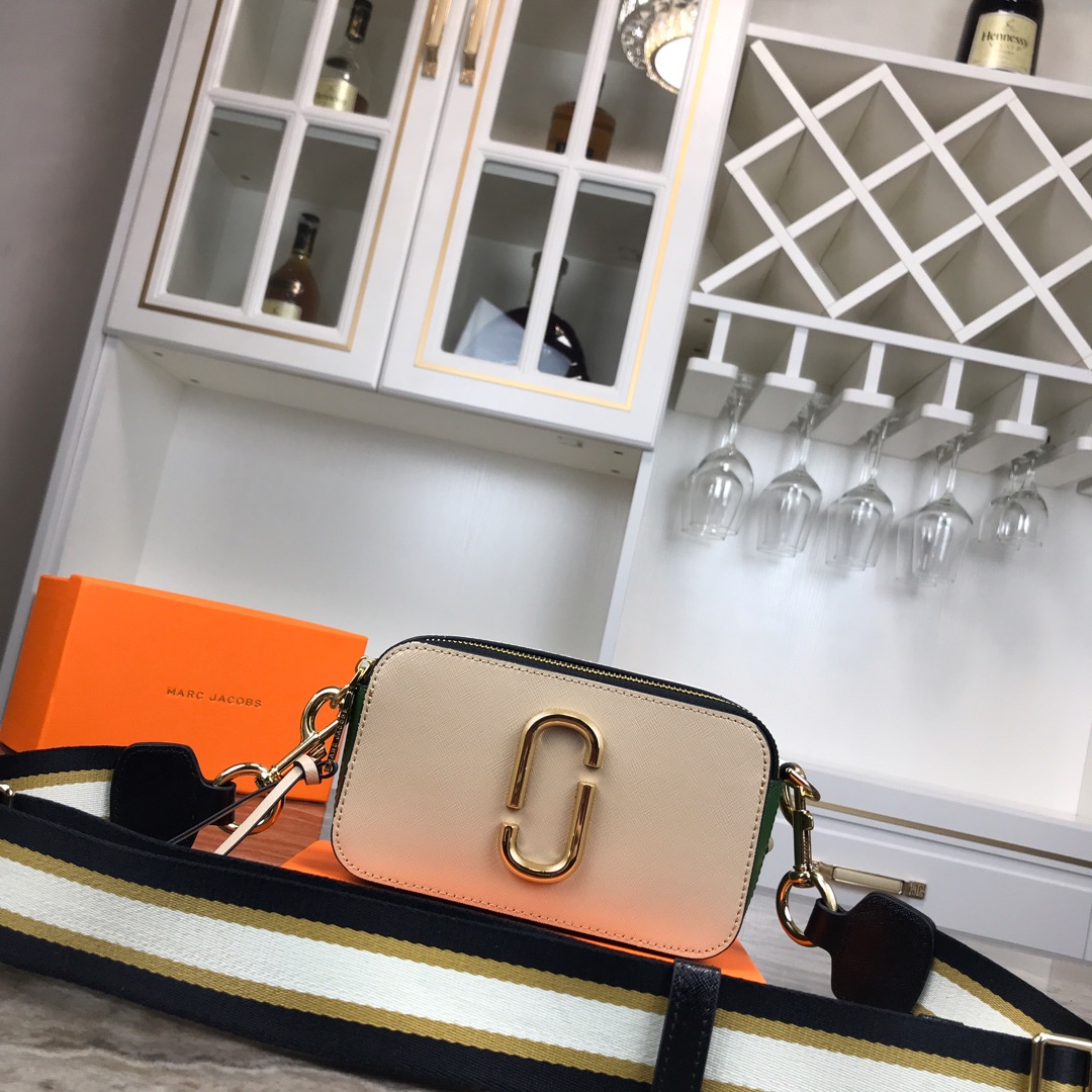 Marc Jacobs 0500 22x13x8cm cd34