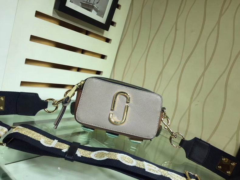 Marc Jacobs 18x10.5x6cm cd39