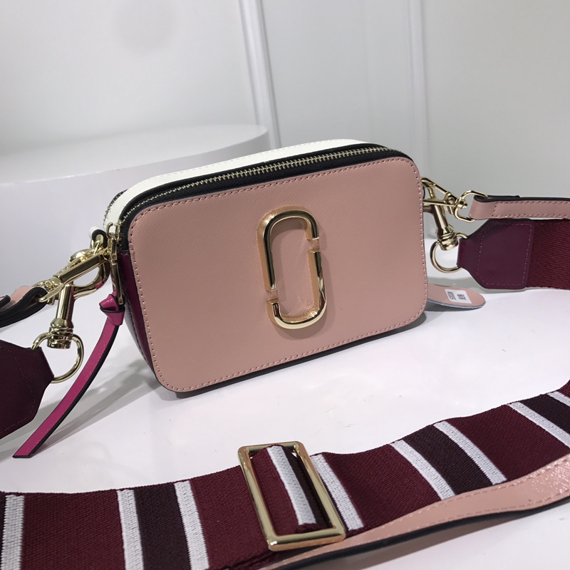 Marc Jacobs 19x11.7cm cd41