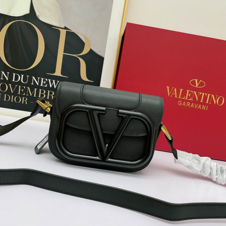 Valentino 2211910 18x12.5x7.5 wwh8