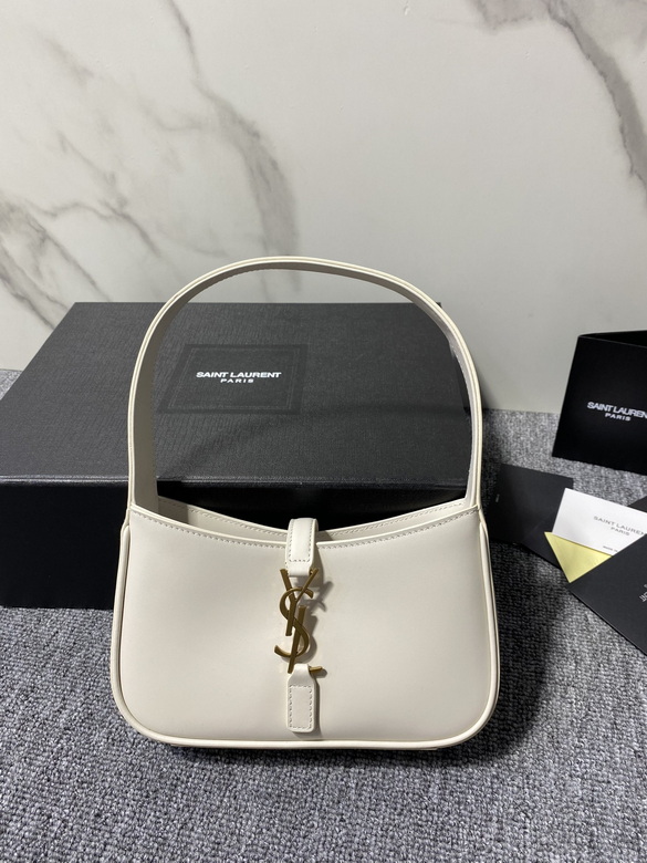 710318 19X12.5X4.5cm MT 4