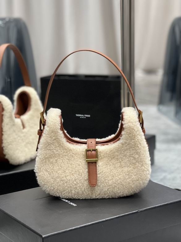 672615  24.5x18x7cm YG