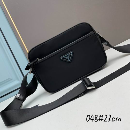Prada 048 23x16x7cm ww