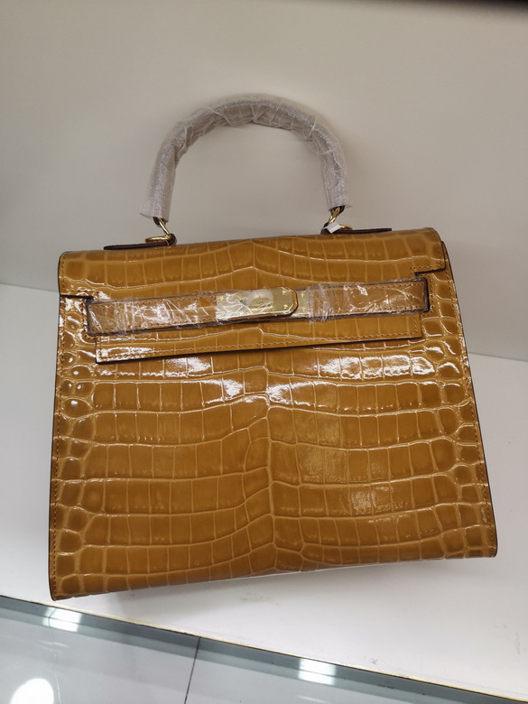 Kelly 25cm 28cm 081203 JD 3