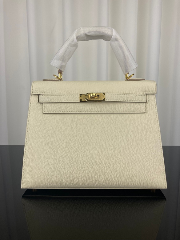 kelly 25cm 121404 AM 6