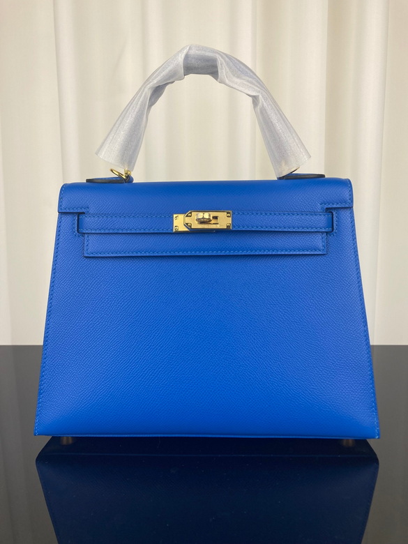 kelly 25cm 121404 AM 8