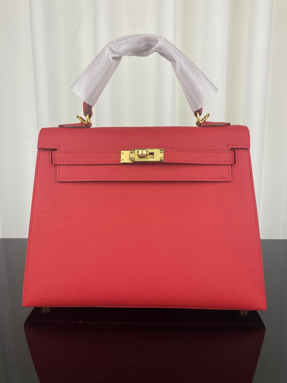 kelly 25cm 121404 AM 11